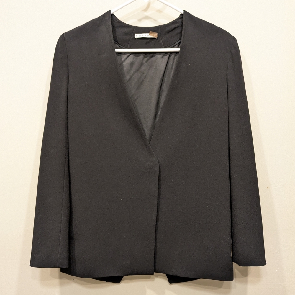 Alice + Olivia Cross Back Magnet Clasp Blazer Jacket
